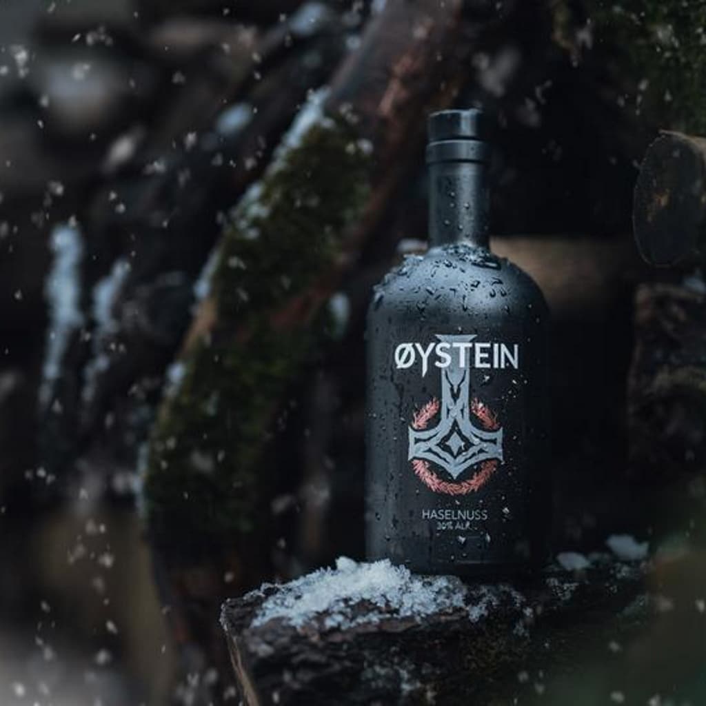Øystein Haselnuss Flasche